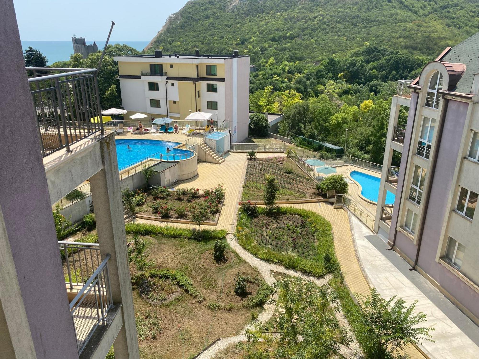 Kavarna Hills Extérieur photo